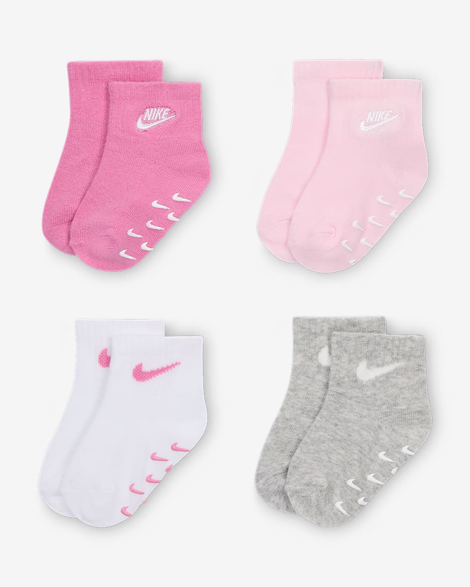 NIKE公式】ナイキ ベビー ロゴ グリッパー ソックス (4足
